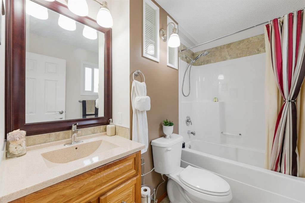 20 Woodford Crescent Property Photo 20