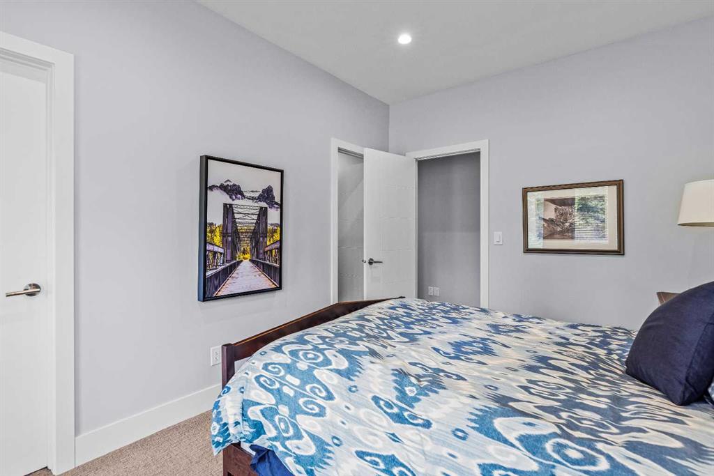 19 Creekside Mews Property Photo 34