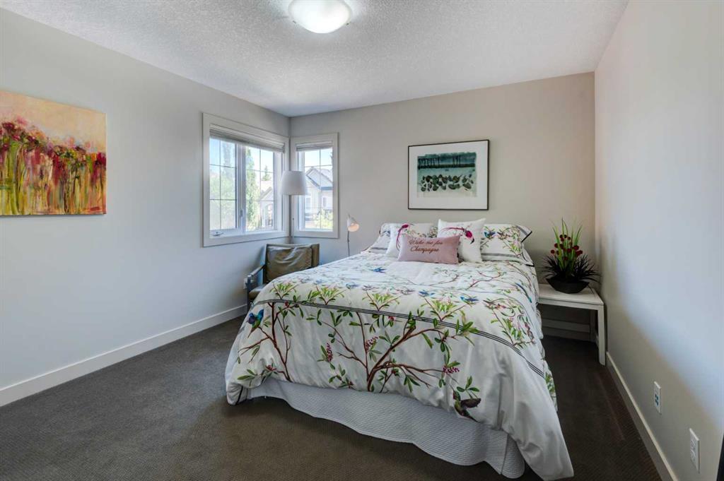 220 Springbluff Heights Property Photo 23