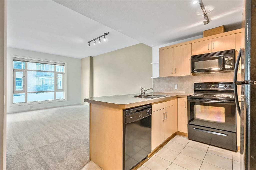1410 1 Street 407 Property Photo 2