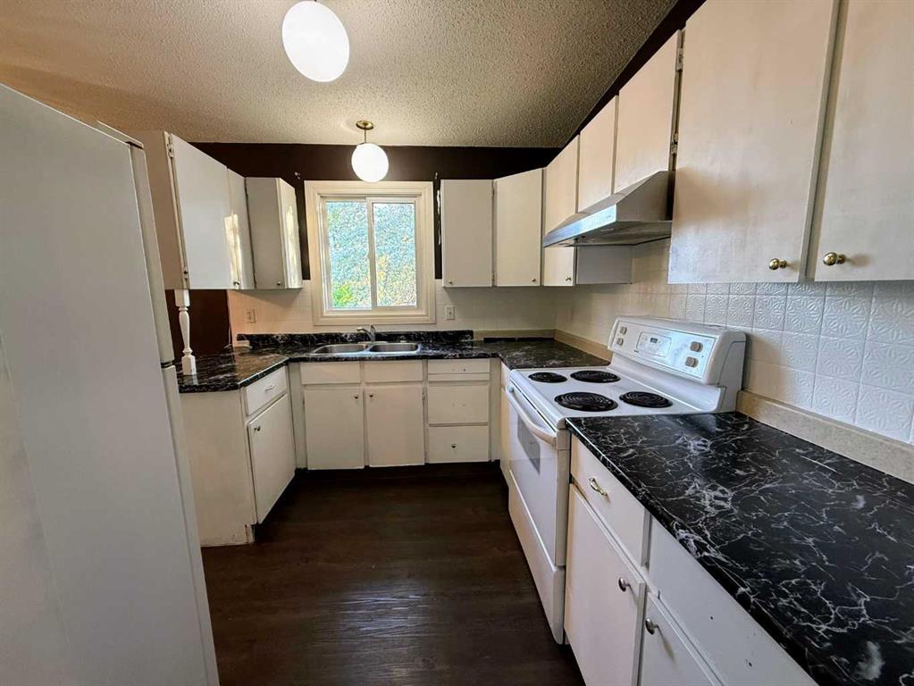 400 Mcmaster Boulevard Property Photo 6