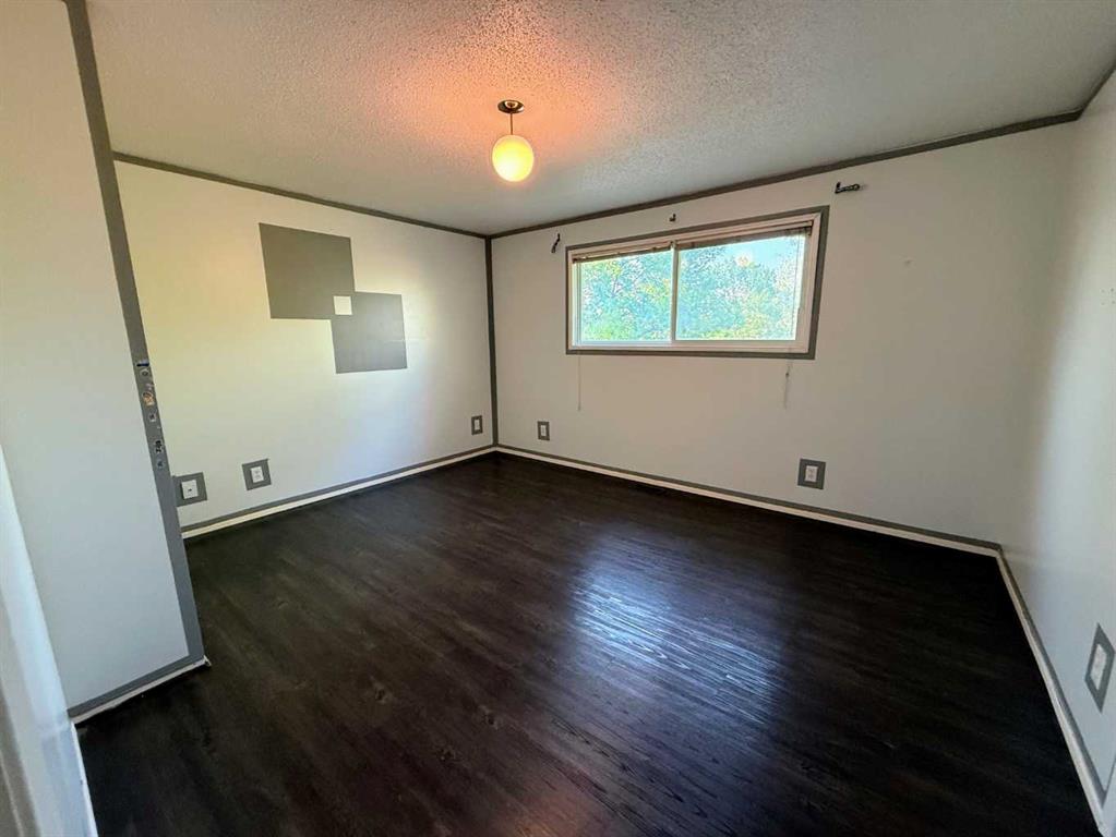 400 Mcmaster Boulevard Property Photo 10