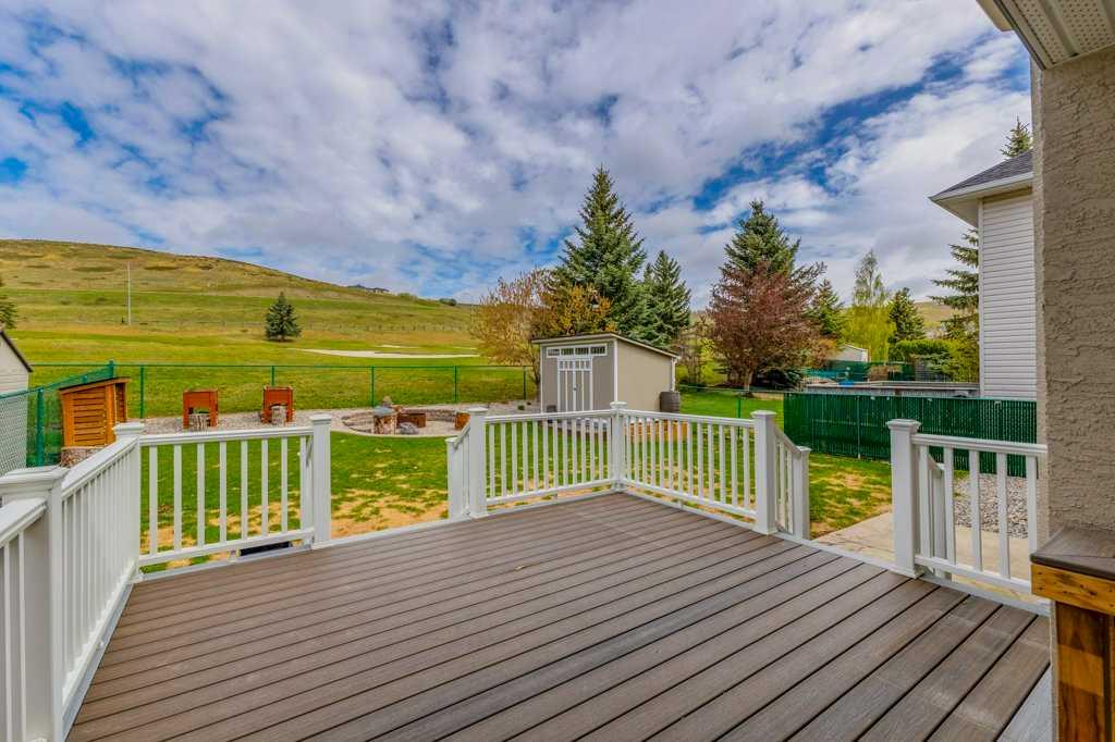 160 Gleneagles Close Property Photo 11