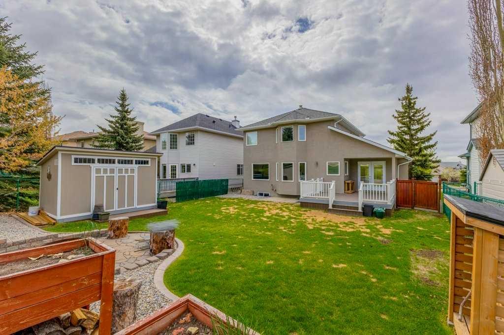 160 Gleneagles Close Property Photo 31