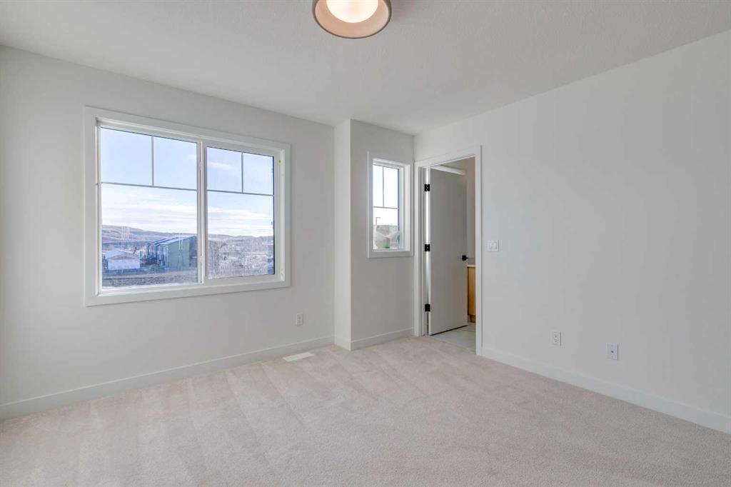 213 Cobblestone Gate Property Photo 20