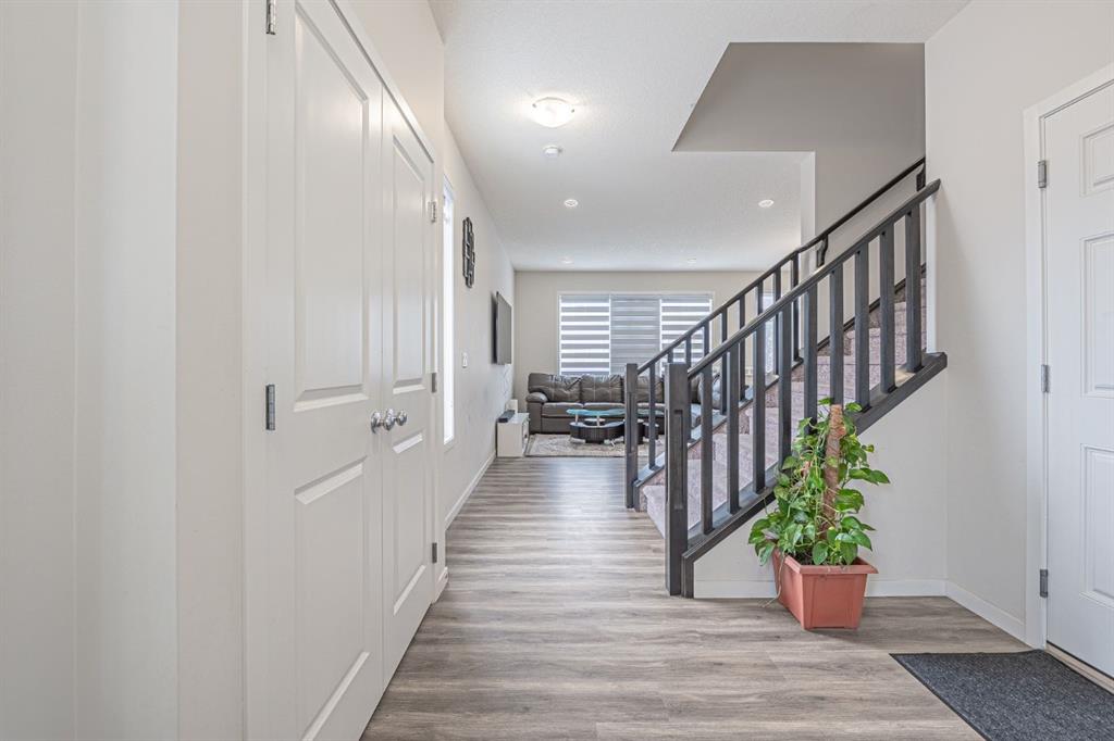 9 Red Sky Road Property Photo 6