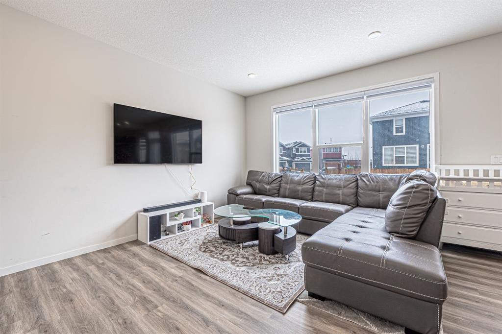 9 Red Sky Road Property Photo 8