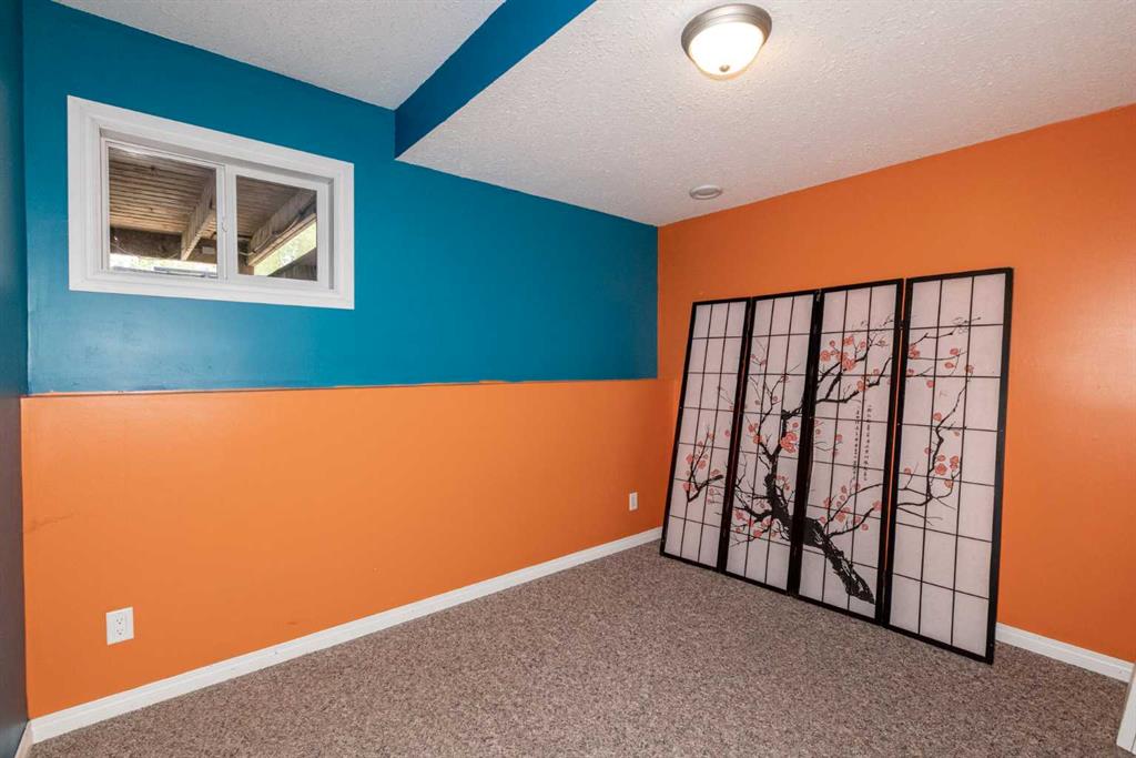 13 Green Valley Lane Property Photo 35