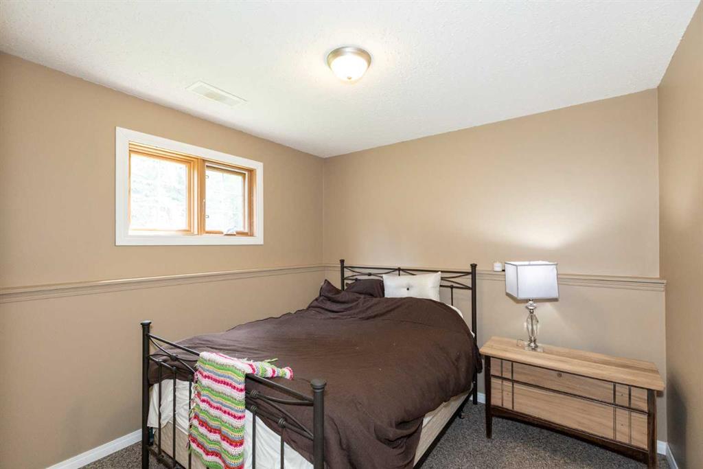 13 Green Valley Lane Property Photo 37