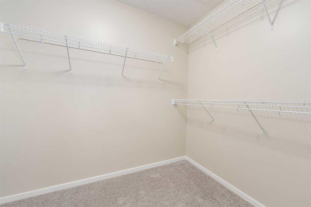 72 Walden Heights Property Photo 20