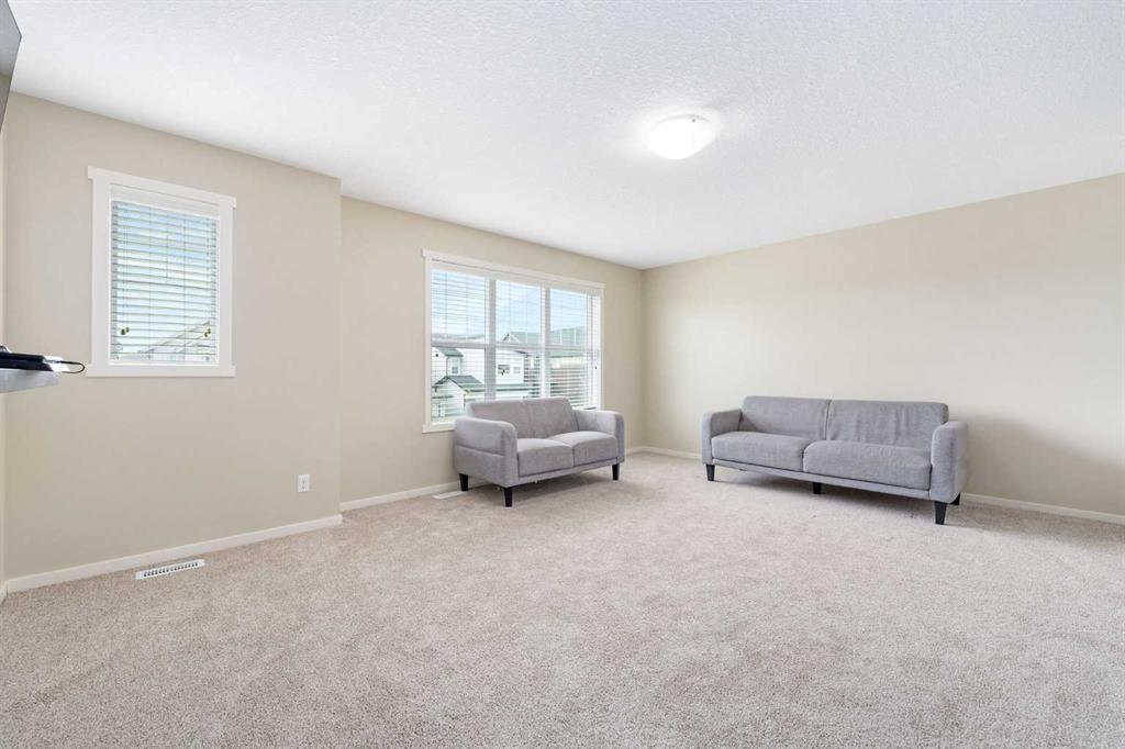 72 Walden Heights Property Photo 21