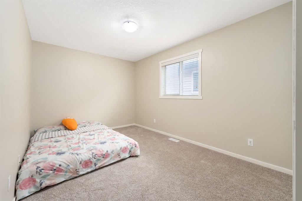 72 Walden Heights Property Photo 23
