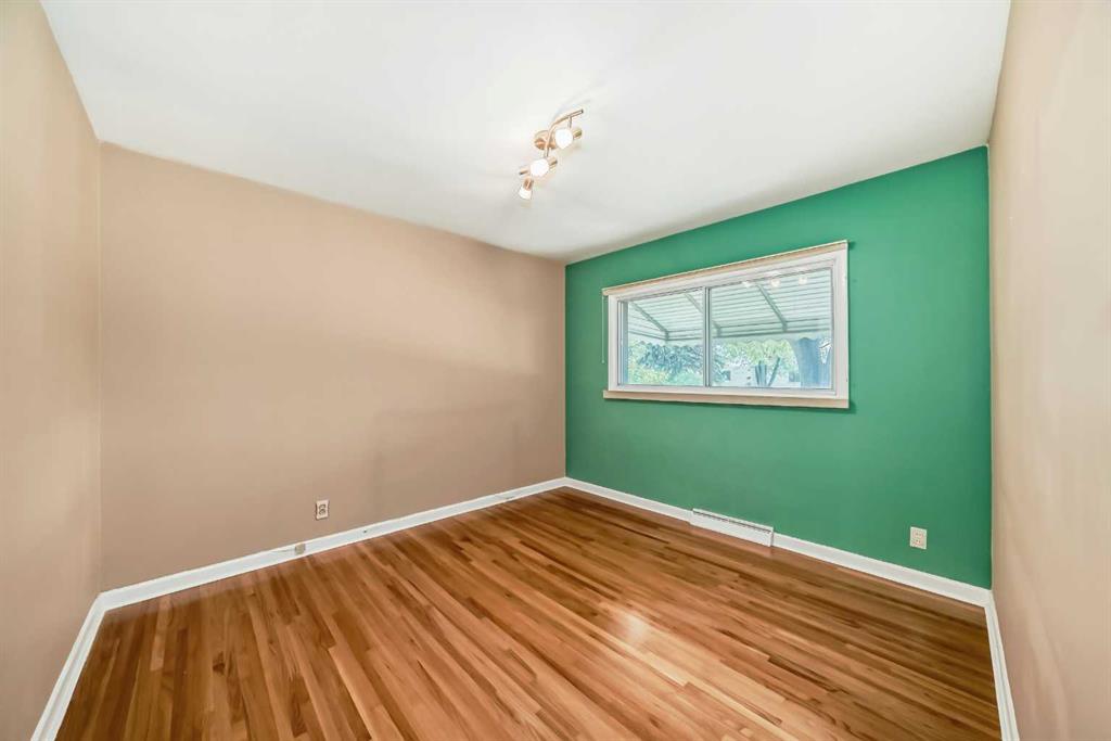 120 41 Avenue Property Photo 13