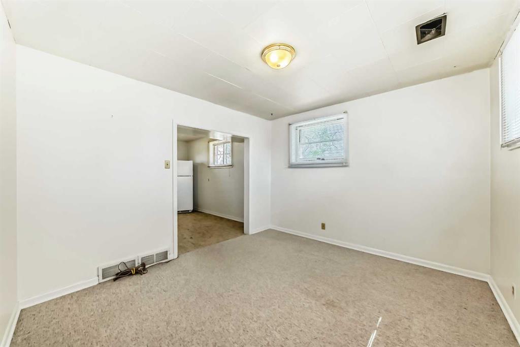 120 41 Avenue Property Photo 25