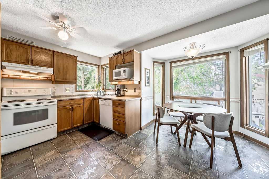 156 Sandpiper Circle Property Photo 8