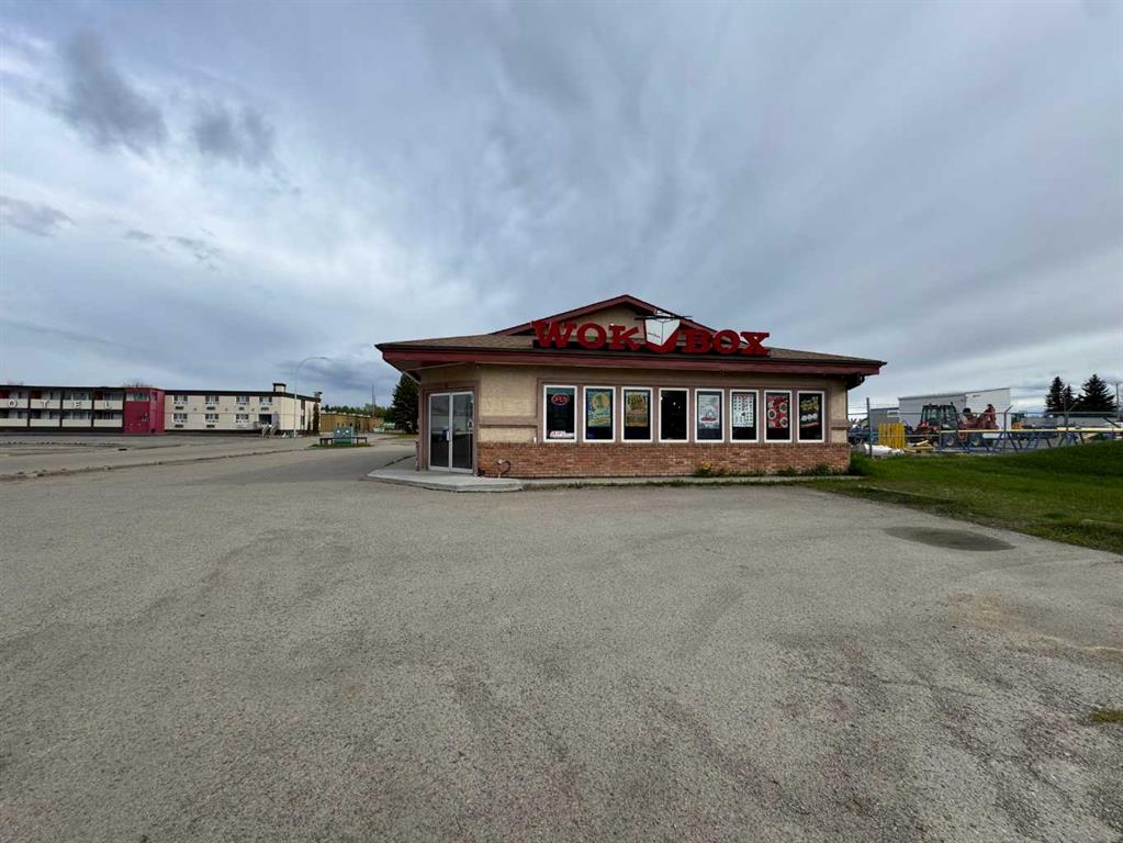 5103 2 Avenue Property Photo 2