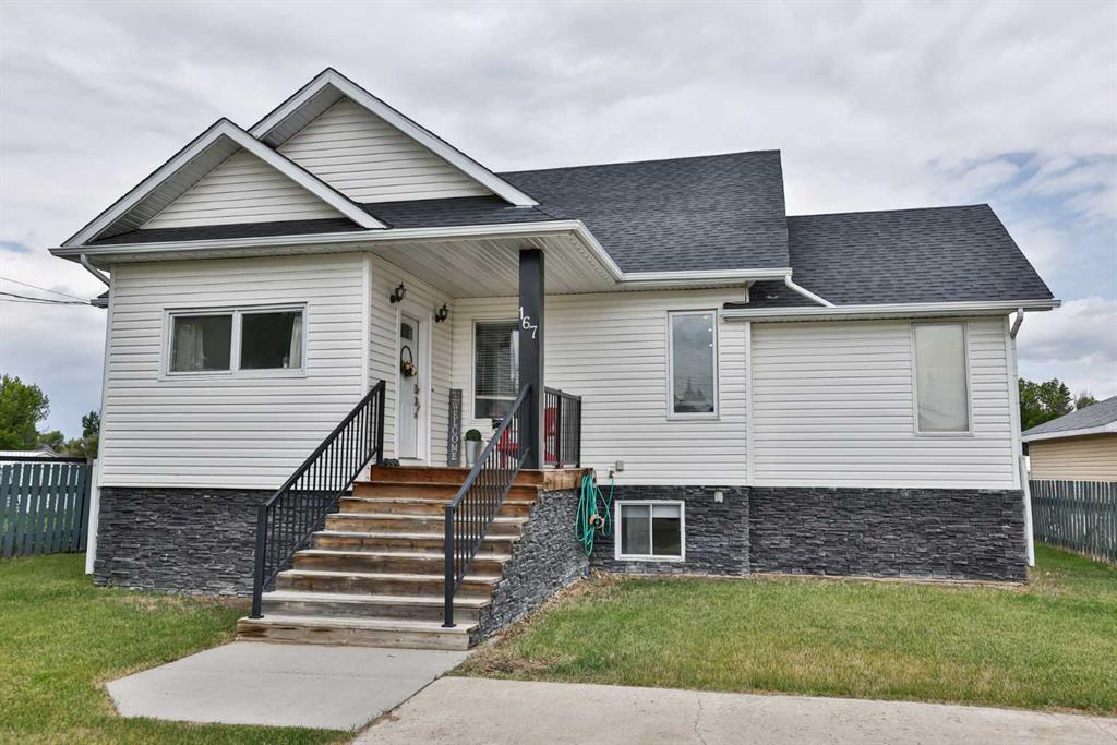 167 E 400 N Property Photo 1