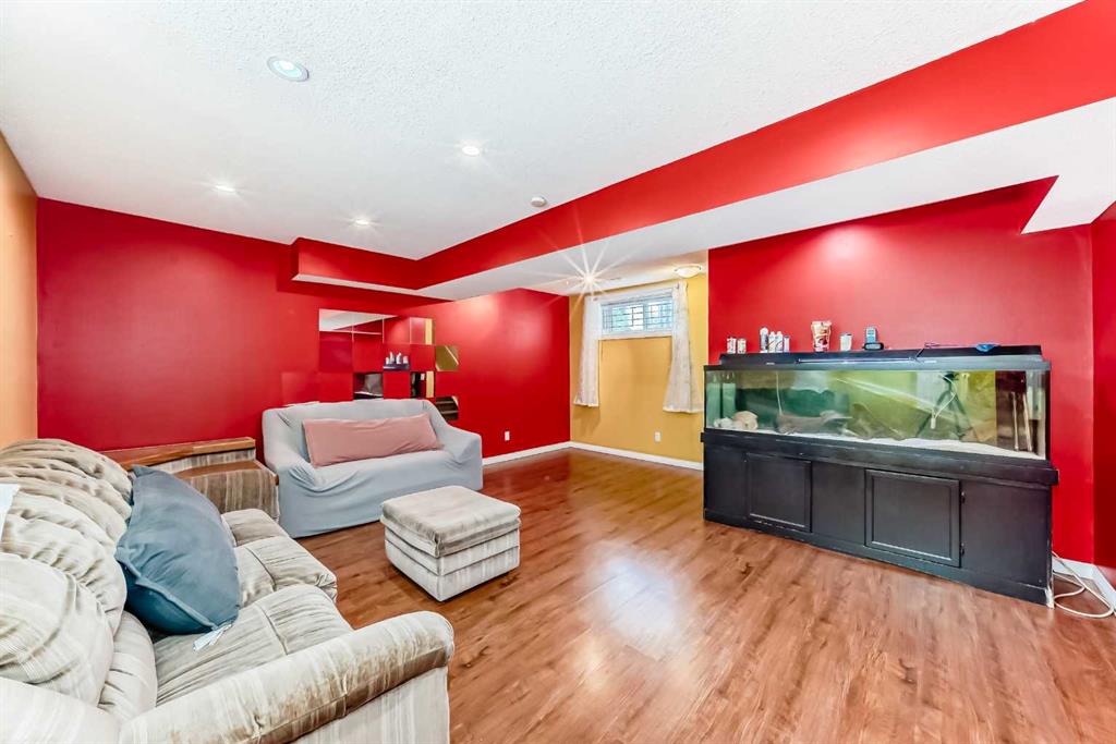 160 Taradale Drive Property Photo 38