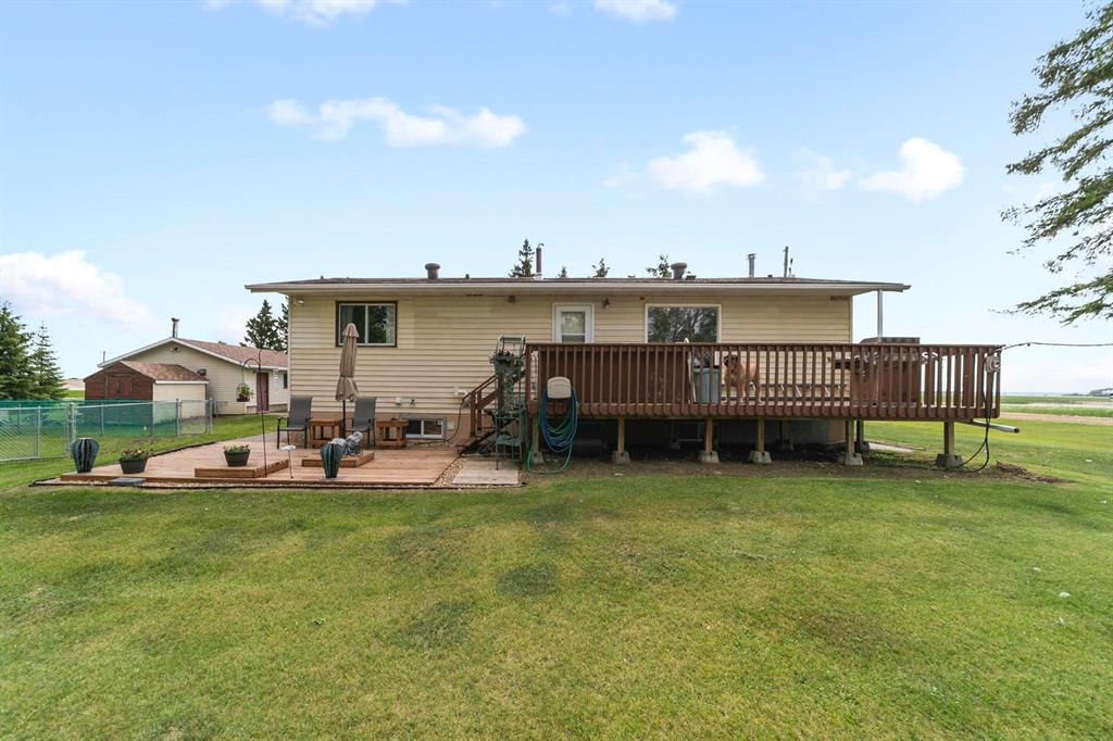 441002 Highway 822 Property Photo 9