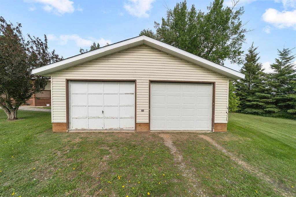 441002 Highway 822 Property Photo 15