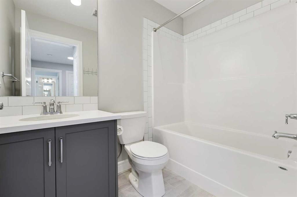 19617 45 Street Property Photo 19