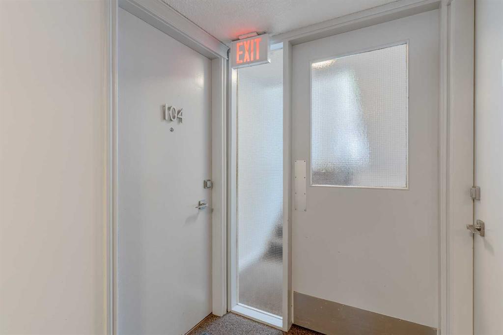 215 25 Avenue 104 Property Photo 3