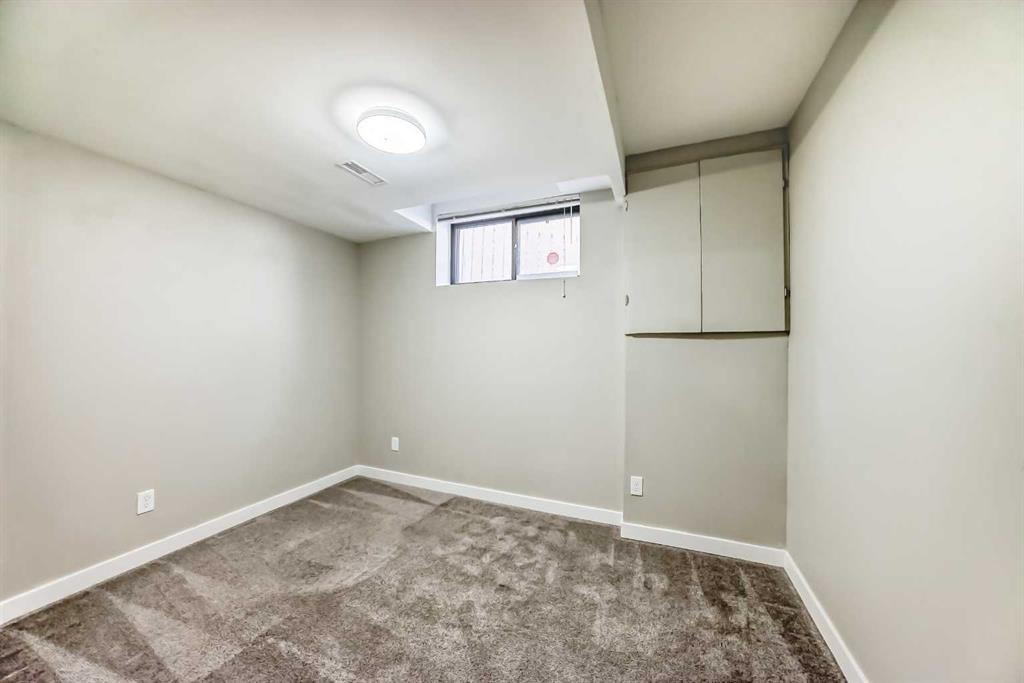 168 Hawksbrow Drive Property Photo 37