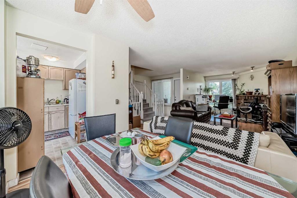 12 Coachway Gardens Property Photo 7