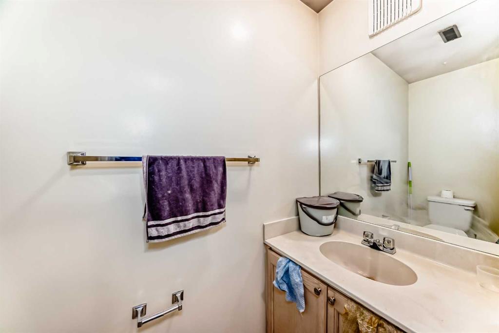 12 Coachway Gardens Property Photo 23