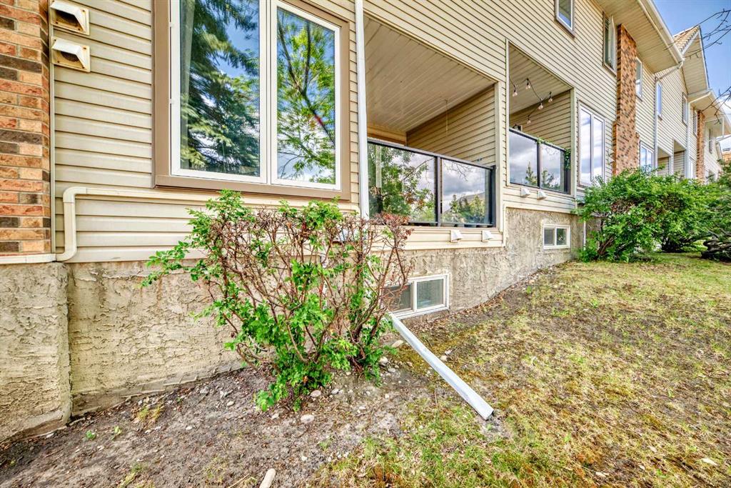 12 Coachway Gardens Property Photo 30