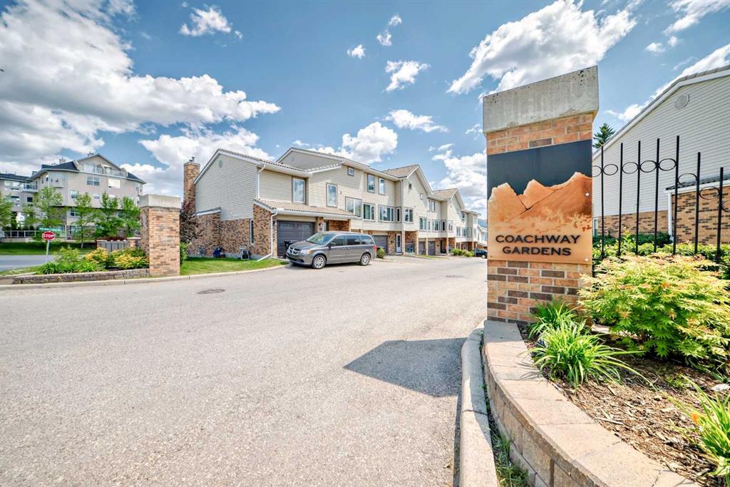 12 Coachway Gardens Property Photo 33