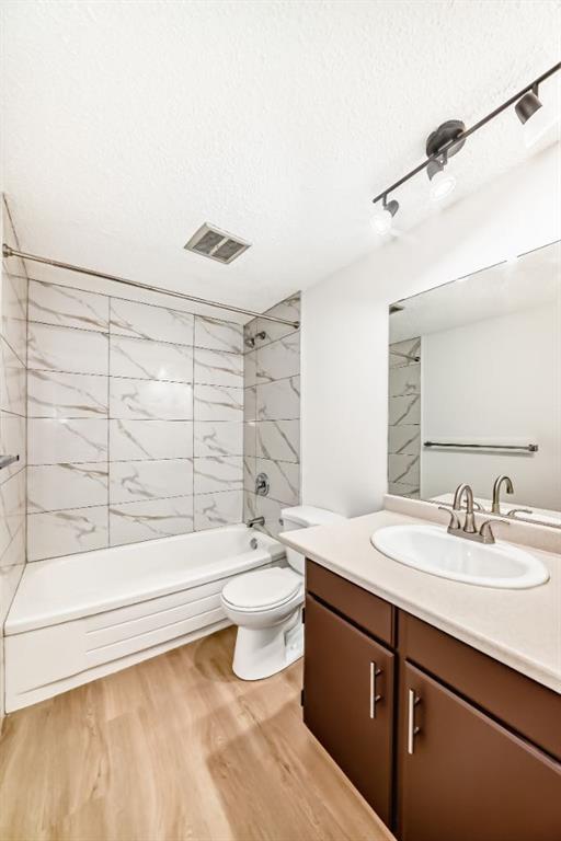 4001b 49 Street 2204 Property Photo 15