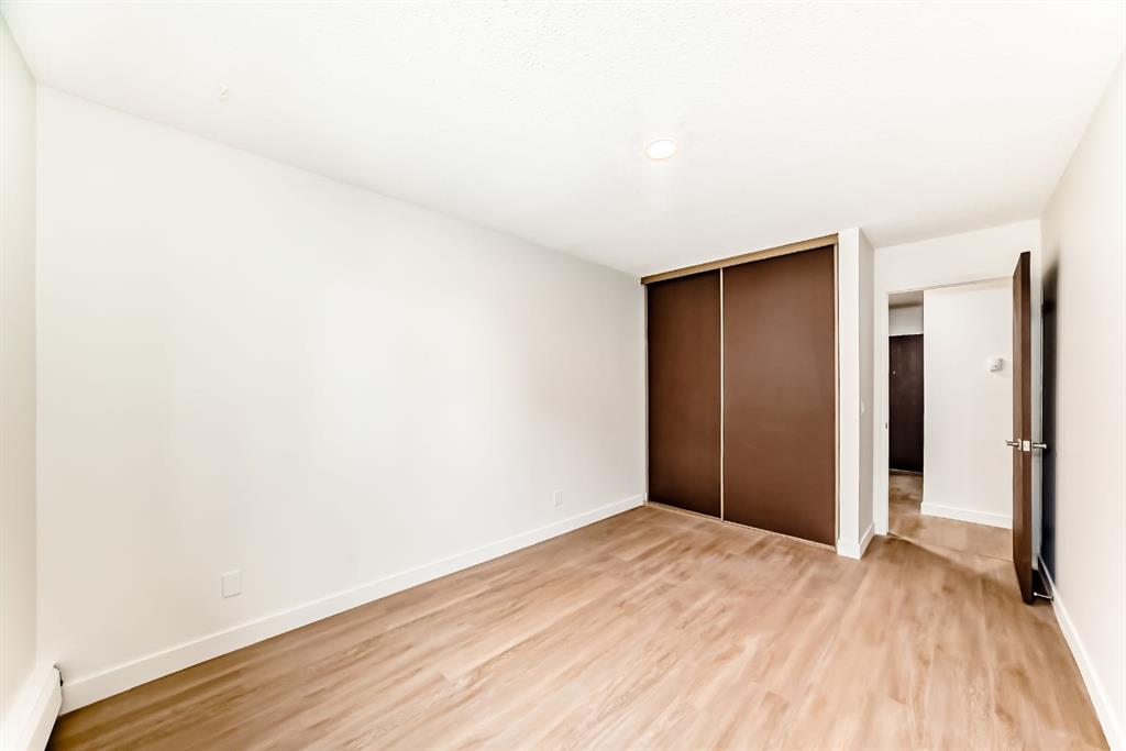 4001b 49 Street 2204 Property Photo 24