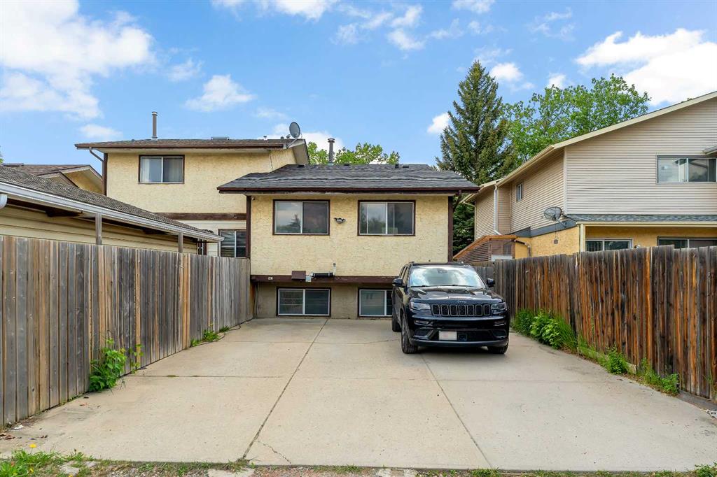 4716a 44 Avenue Property Photo 24