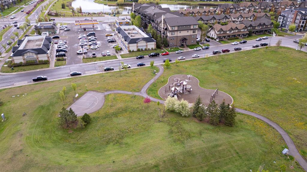337 Copperpond Landing Property Photo 40