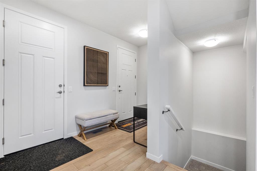 261 Herron Mews Property Photo 6