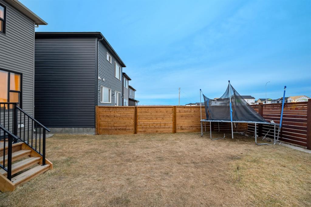 261 Herron Mews Property Photo 41