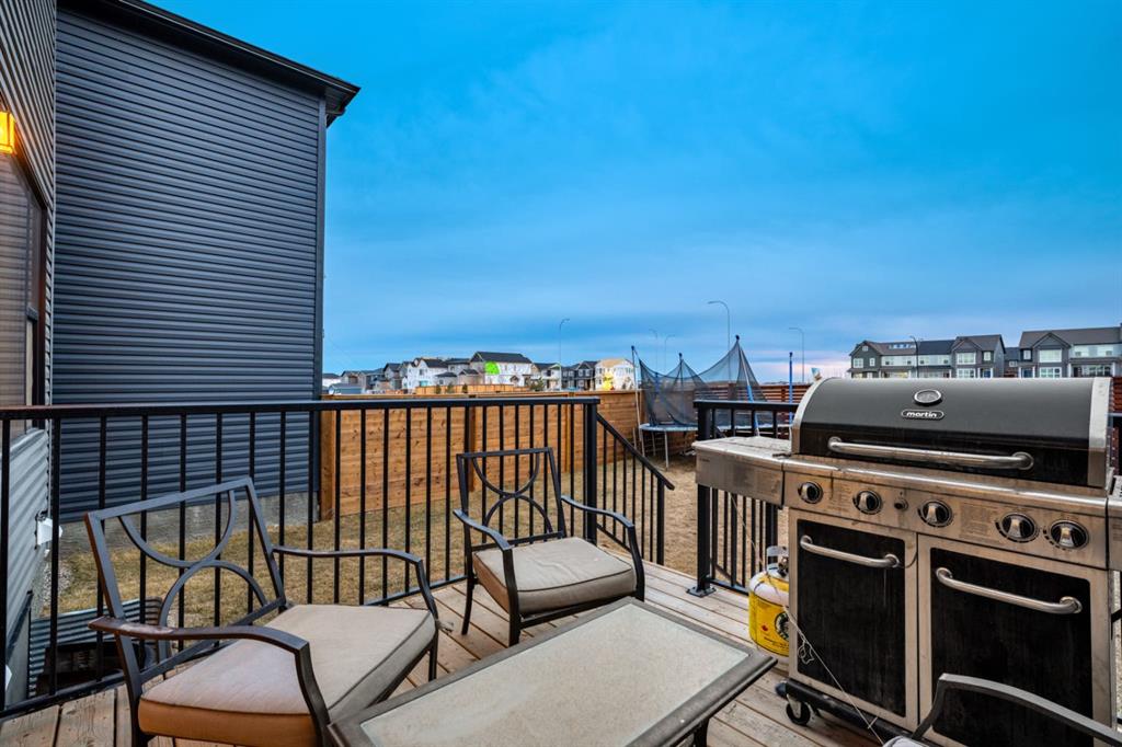 261 Herron Mews Property Photo 42