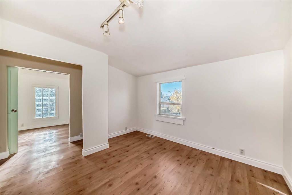 1222 10 Avenue Property Photo 19