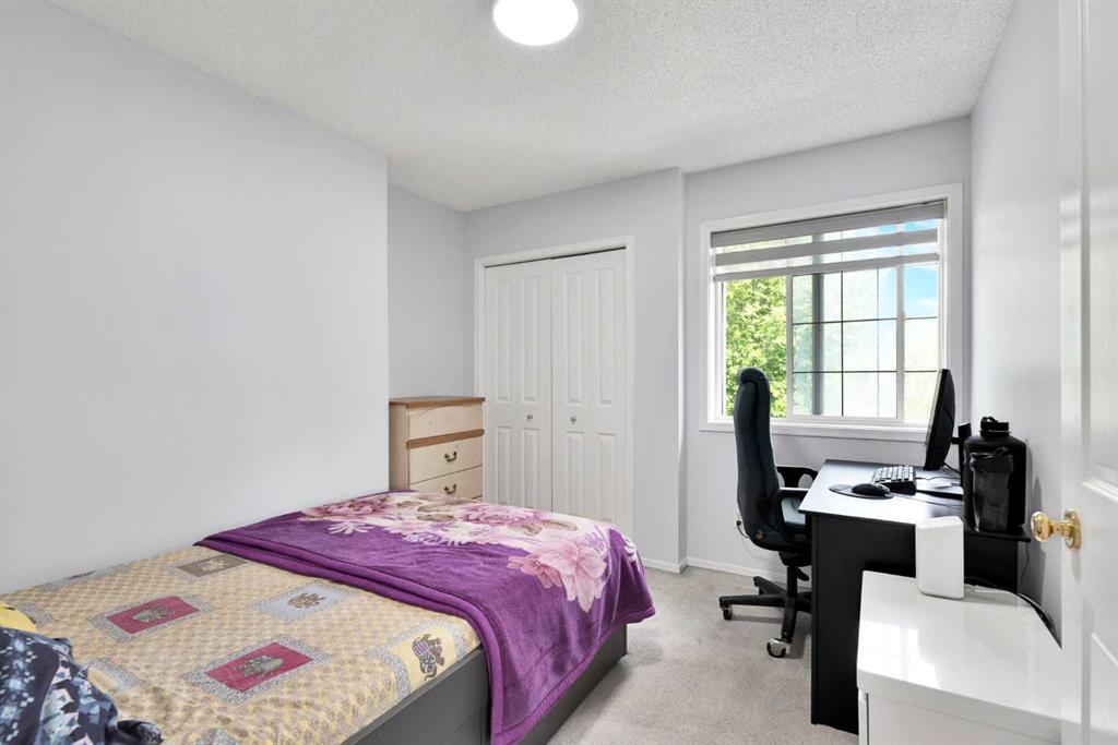 649 Coventry Drive Property Photo 8
