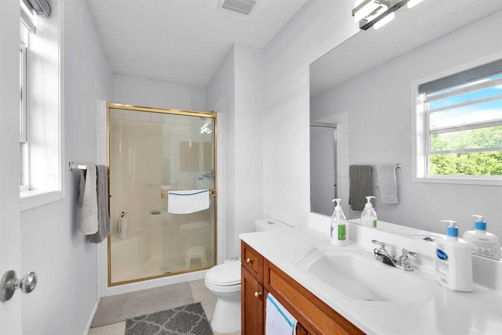 649 Coventry Drive Property Photo 13