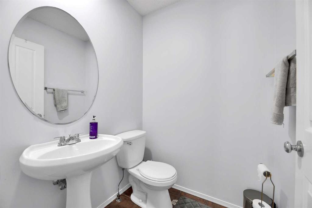 649 Coventry Drive Property Photo 16