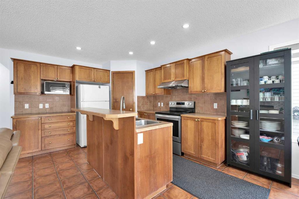 649 Coventry Drive Property Photo 20