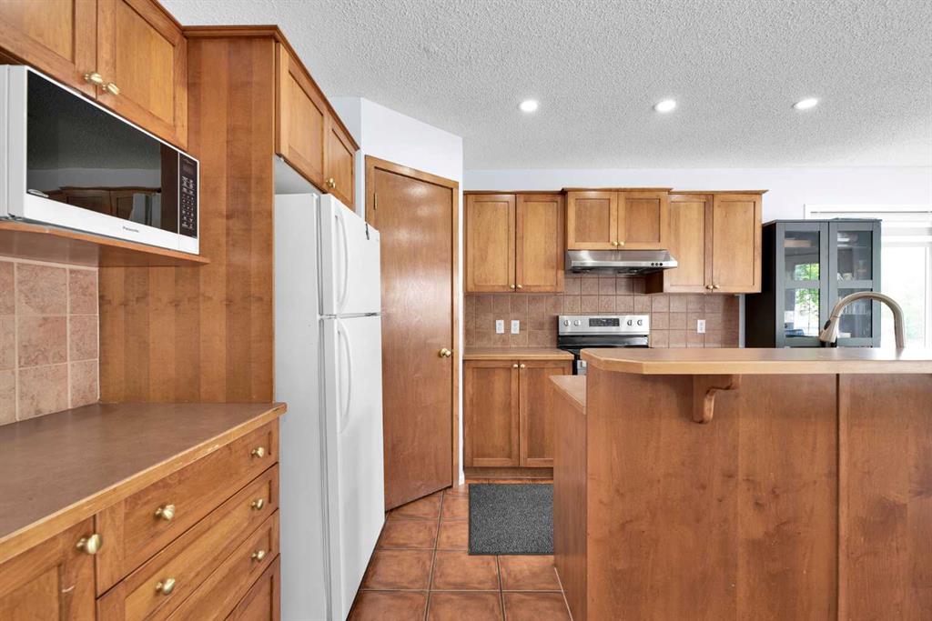 649 Coventry Drive Property Photo 21