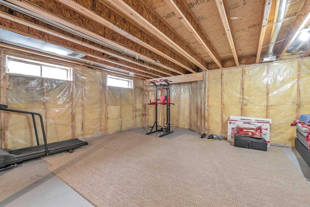 649 Coventry Drive Property Photo 31