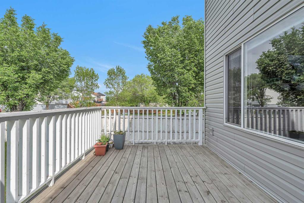 649 Coventry Drive Property Photo 35