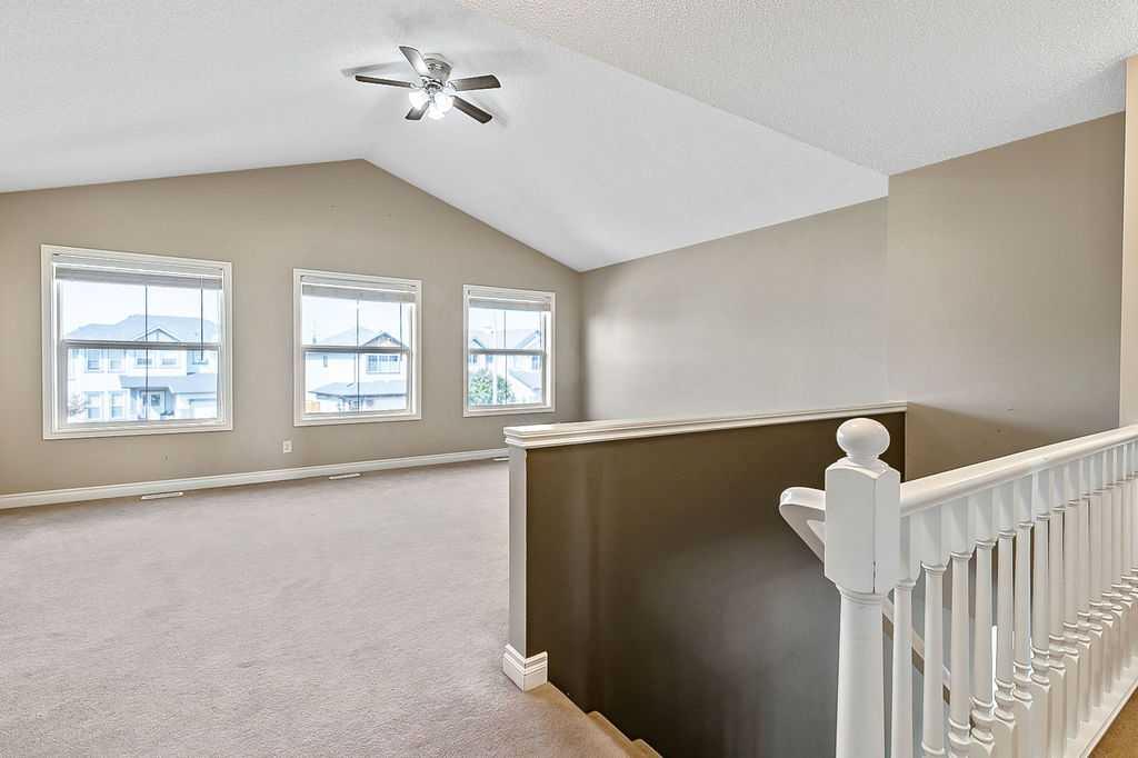 521 Westmount Close Property Photo 19