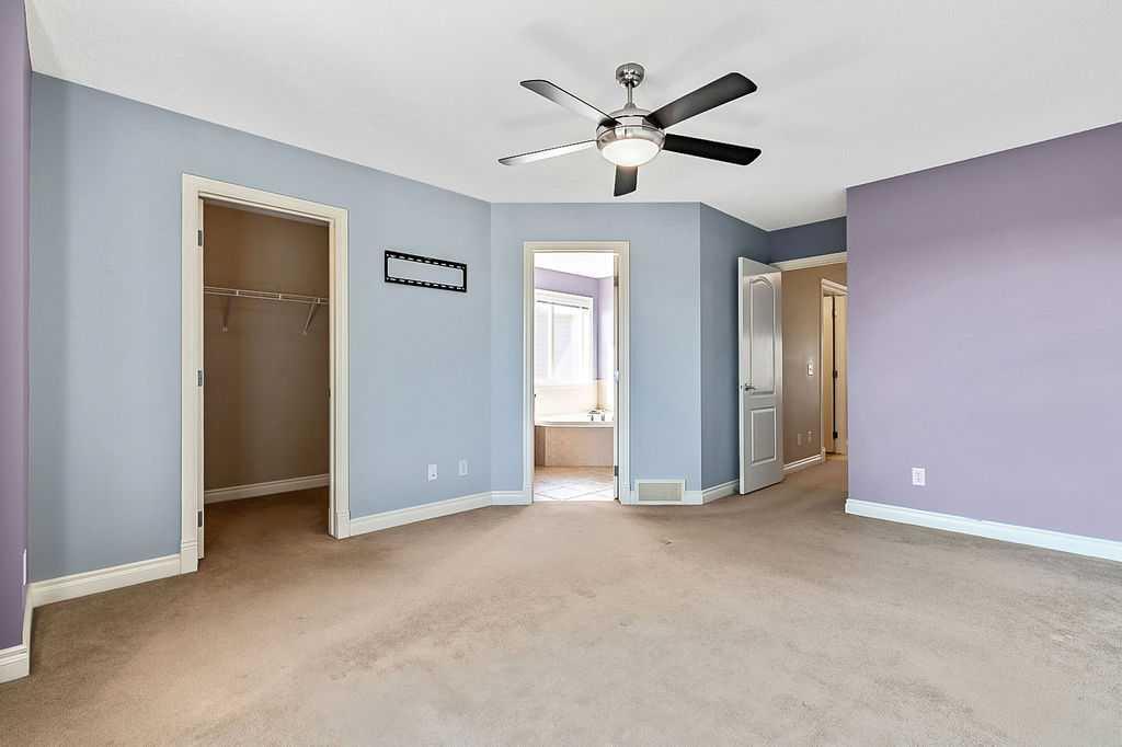521 Westmount Close Property Photo 25