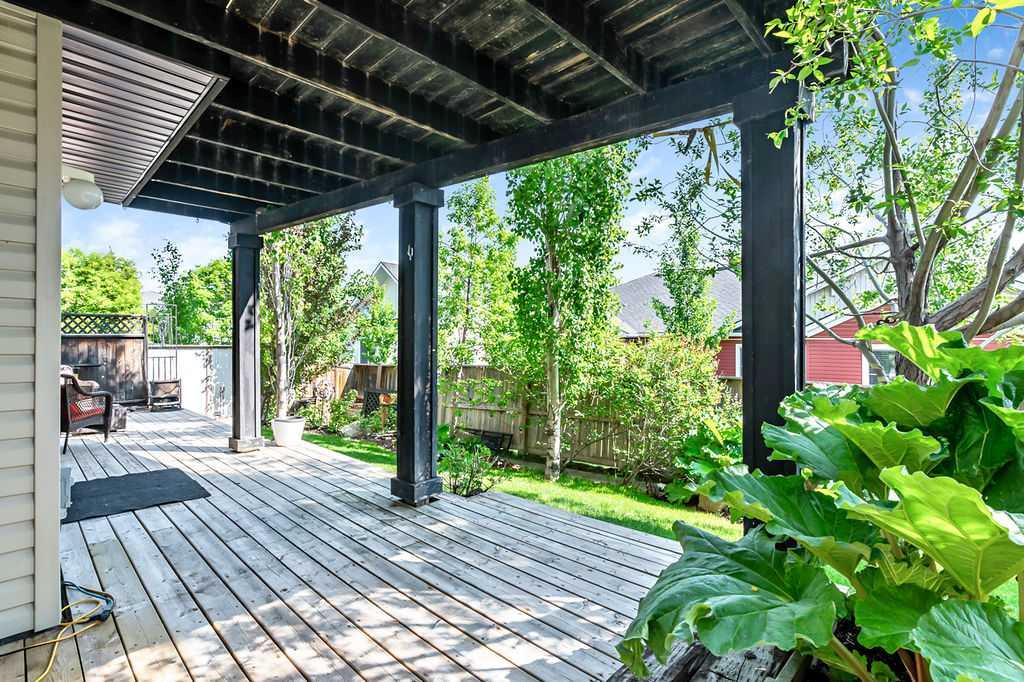 521 Westmount Close Property Photo 40