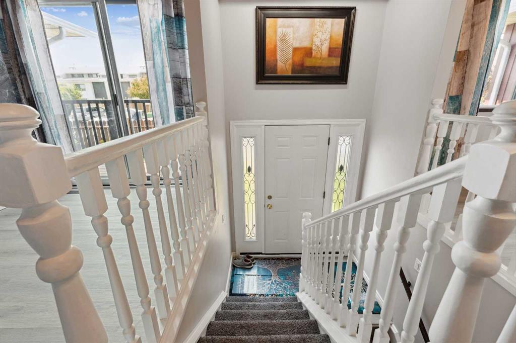 1203 44 Street E Property Photo 22